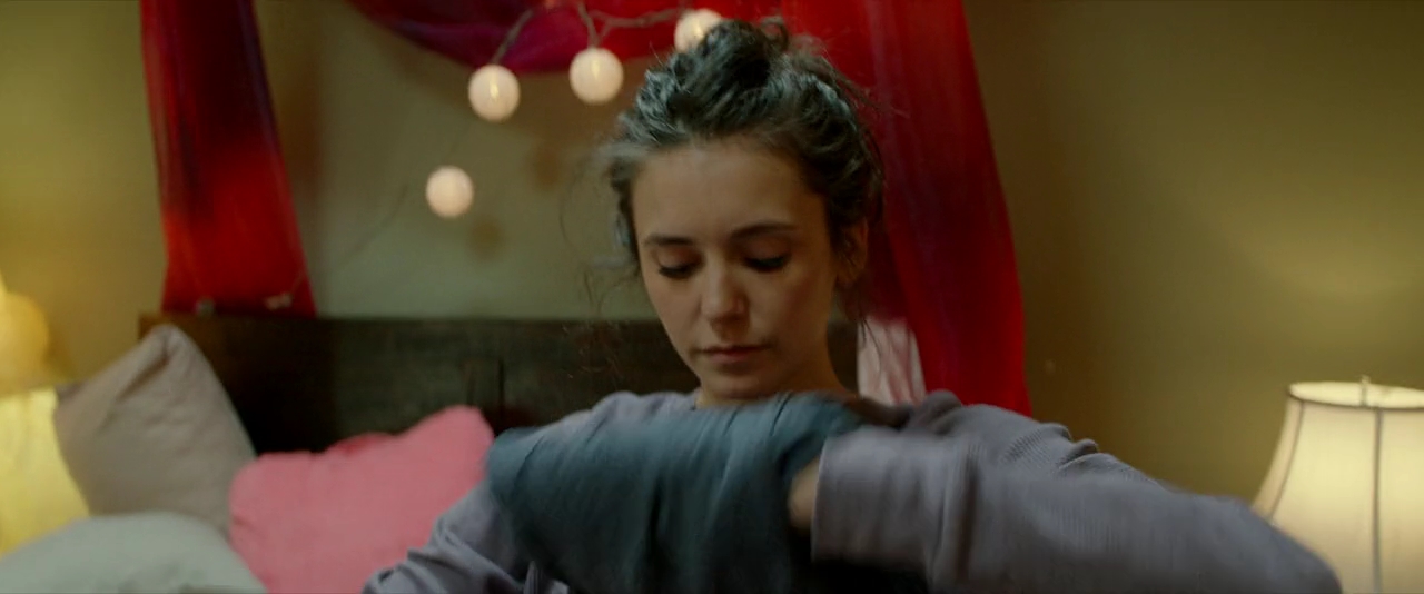 VampireDiariesWorld-dot-nl-SickGirl5089.jpg