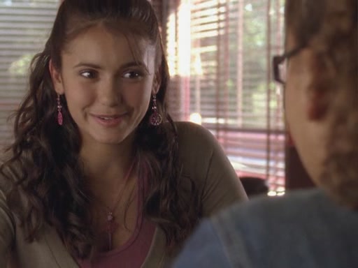 VampireDiariesWorld-dot-org-DegrassiTheNextGeneration-6x09WhatsitfeelliketobeaGhostPart1-0328.jpg