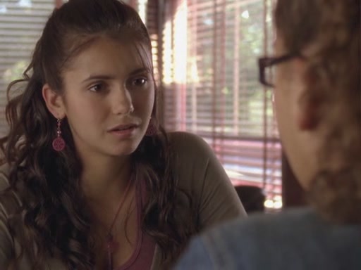 VampireDiariesWorld-dot-org-DegrassiTheNextGeneration-6x09WhatsitfeelliketobeaGhostPart1-0357.jpg