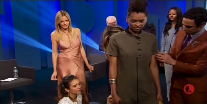 VampireDiariesWorld-dot-NL-ProjectRunway15x02-1134.jpg