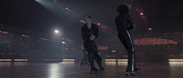 VampireDiariesWorld-dot-nl_Rollbounce5109.jpg