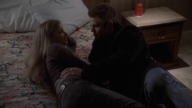 VampireDiariesWorld-dot-org_Everwood2x16-1560.jpg