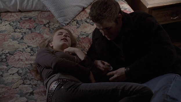 VampireDiariesWorld-dot-org_Everwood2x16-1680.jpg