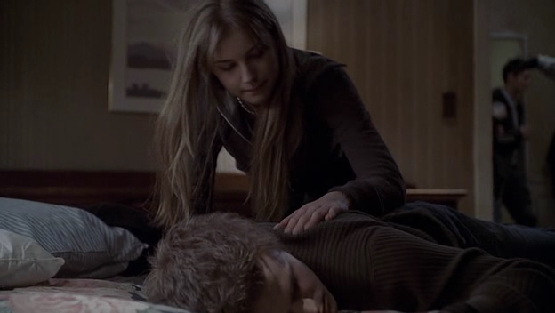 VampireDiariesWorld-dot-org_Everwood2x16-2013.jpg