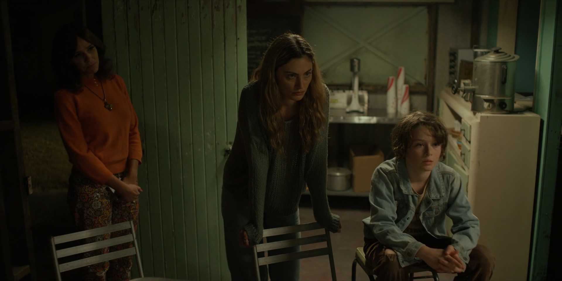 VampireDiariesWorld-dot-nl-KidSnow6246.jpg