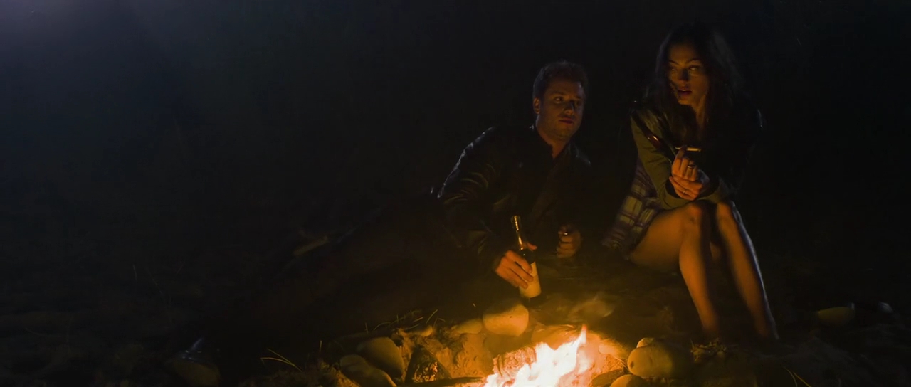 VampireDiariesWorld-dot-nl_TakeDown0221.jpg