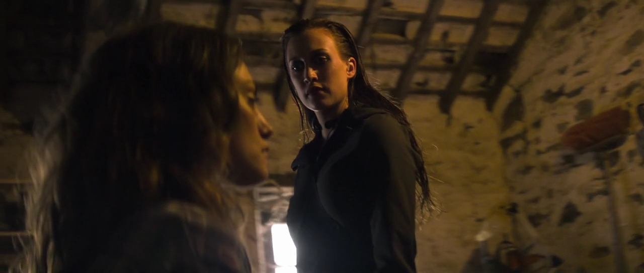 VampireDiariesWorld-dot-nl_TakeDown3848.jpg