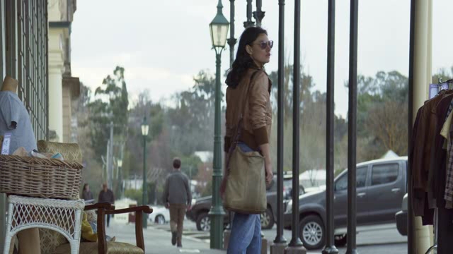 VampireDiariesWorld-dot-nl_Bloom1x02-2023.jpg