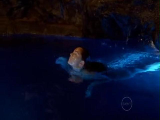 VampireDiariesWorld-dot-org_H20JustAddWater-S02e08-0827.jpg