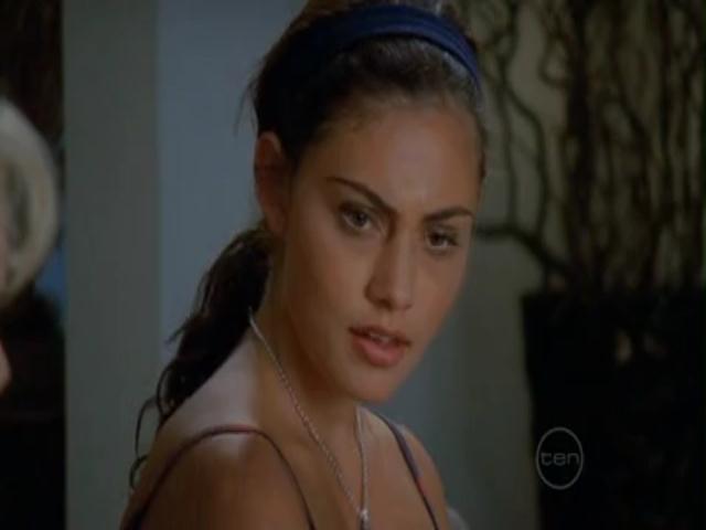 VampireDiariesWorld-dot-org_H20JustAddWater-S02e09-0483.jpg