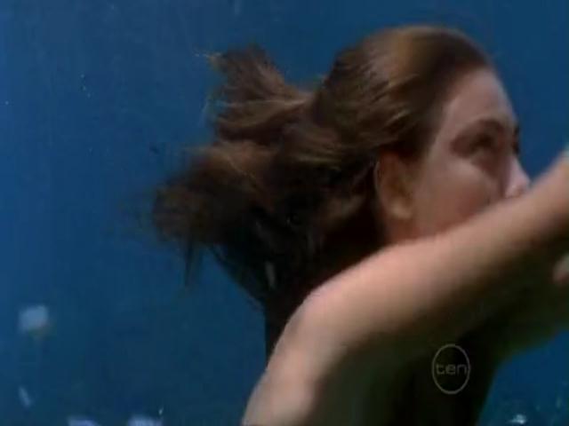 VampireDiariesWorld-dot-org_H20JustAddWater-S02e10-0095.jpg