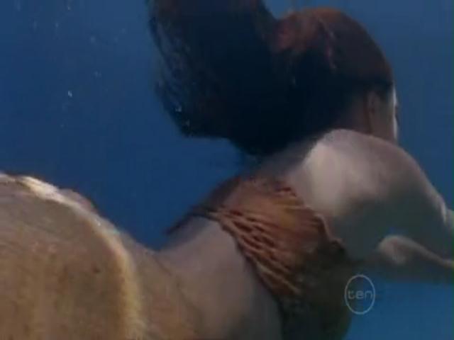 VampireDiariesWorld-dot-org_H20JustAddWater-S02e10-0100.jpg