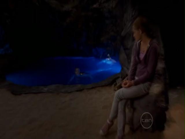 VampireDiariesWorld-dot-org_H20JustAddWater-S02e10-0115.jpg