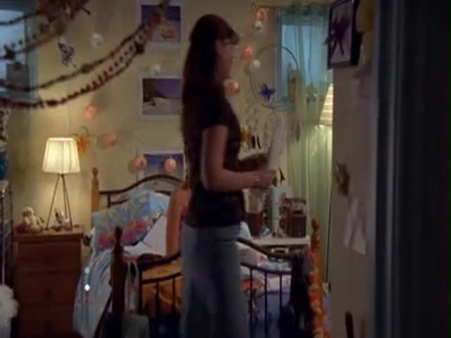 VampireDiariesWorld-dot-org_H20JustAddWater-S02e10-0330.jpg