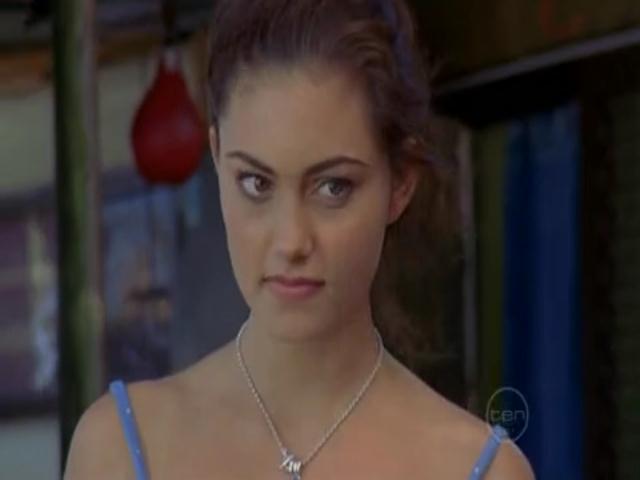 VampireDiariesWorld-dot-org_H20JustAddWater-S02e11-1251.jpg