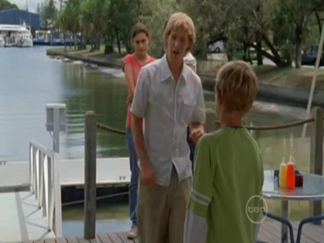 VampireDiariesWorld-dot-org_H20JustAddWater-S02e16-1281.jpg