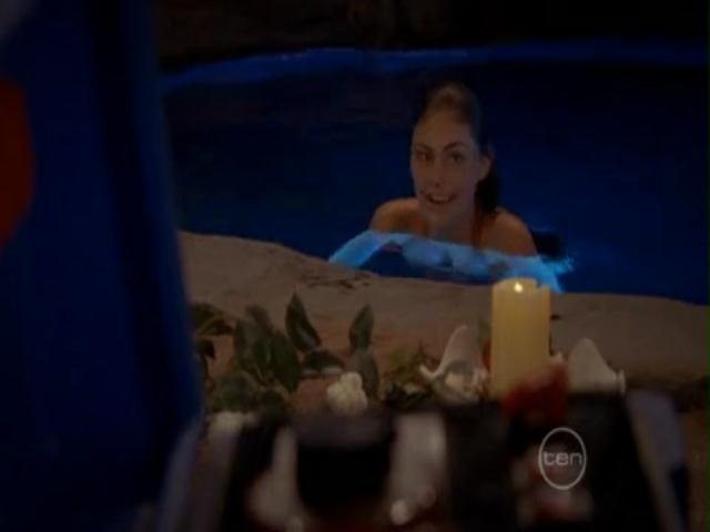 VampireDiariesWorld-dot-org_H20JustAddWater-S02e18-0768.jpg