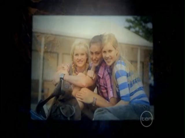 VampireDiariesWorld-dot-org_H20JustAddWater-S02e18-1068.jpg