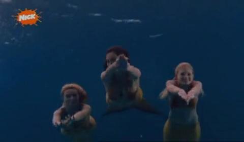 VampireDiariesWorld-dot-org_H20JustAddWater-S03OpeningCredits-0041.jpg
