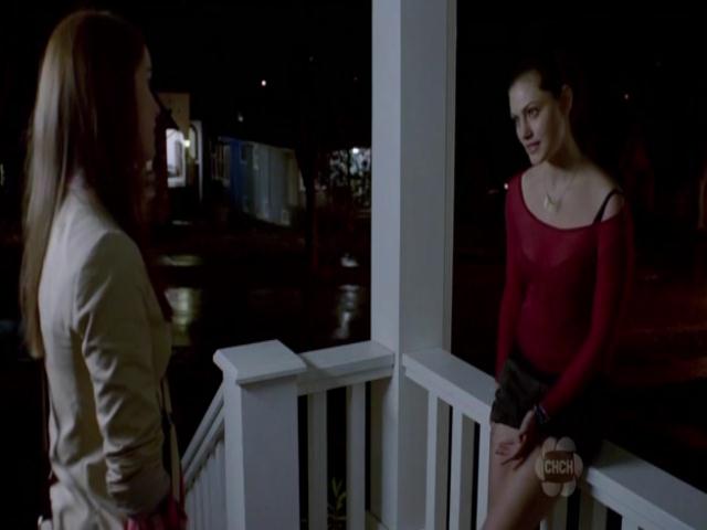 VampireDiariesWorld-dot-org_TheSecretCircle-S01E01-0555.jpg