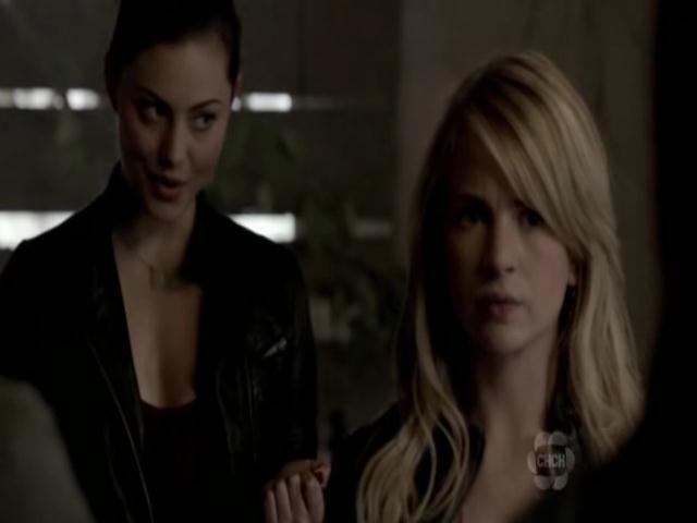 VampireDiariesWorld-dot-org_TheSecretCircle-S01E01-0923.jpg