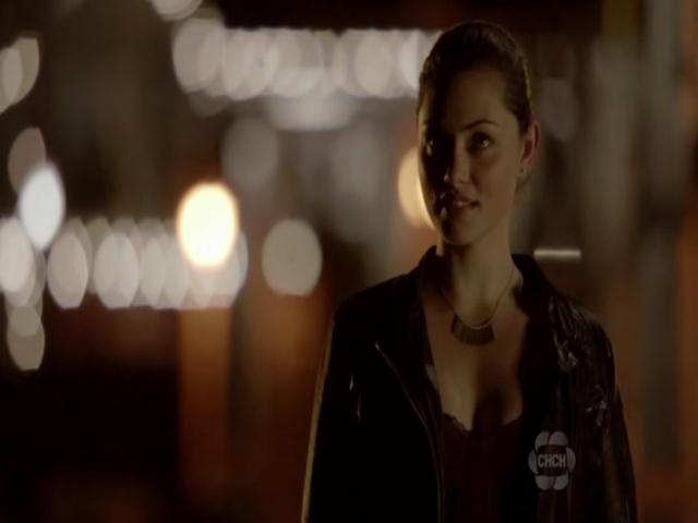 VampireDiariesWorld-dot-org_TheSecretCircle-S01E01-1486.jpg