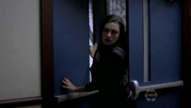 VampireDiariesWorld-dot-org_TheSecretCircle-S01E03-1365.jpg