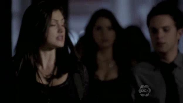 VampireDiariesWorld-dot-org_TheSecretCircle-S01E03-1467.jpg