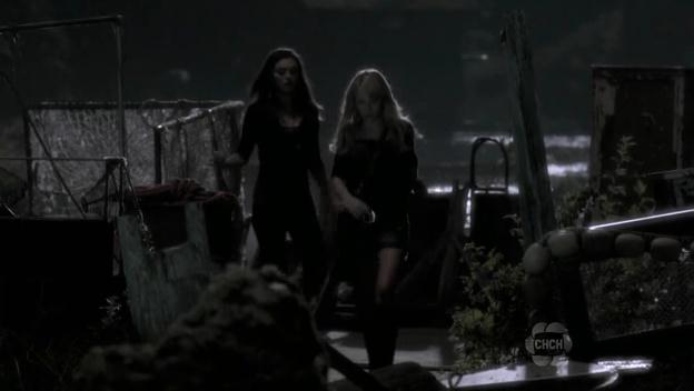 VampireDiariesWorld-dot-org_TheSecretCircle-S01E04-1093.jpg