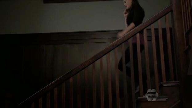VampireDiariesWorld-dot-org_TheSecretCircle-S01E04-1846.jpg