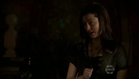 VampireDiariesWorld-dot-org_TheSecretCircle-S01E05-0510.jpg