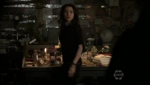 VampireDiariesWorld-dot-org_TheSecretCircle-S01E05-0728.jpg