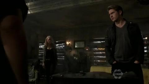 VampireDiariesWorld-dot-org_TheSecretCircle-S01E05-0741.jpg