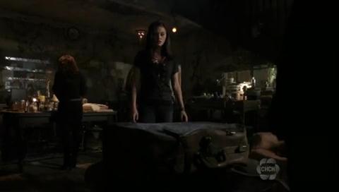 VampireDiariesWorld-dot-org_TheSecretCircle-S01E05-0759.jpg
