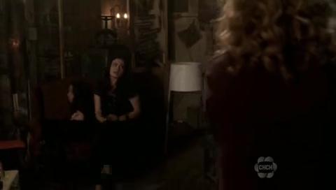 VampireDiariesWorld-dot-org_TheSecretCircle-S01E05-1515.jpg