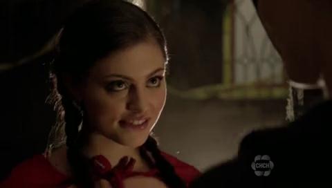 VampireDiariesWorld-dot-org_TheSecretCircle-S01E07-1367.jpg