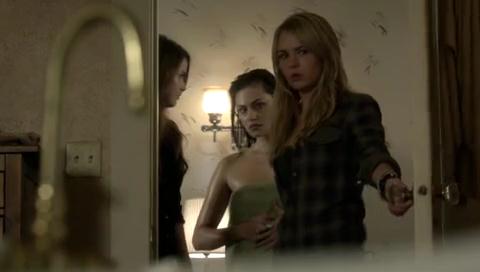 VampireDiariesWorld-dot-org_TheSecretCircle-S01E08-0942.jpg