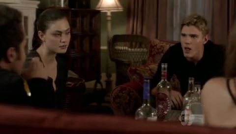 VampireDiariesWorld-dot-org_TheSecretCircle-S01E08-1272.jpg