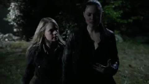 VampireDiariesWorld-dot-org_TheSecretCircle-S01E08-1750.jpg