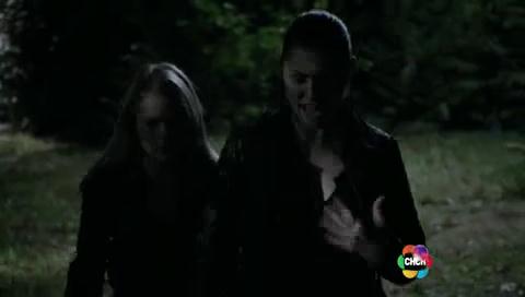 VampireDiariesWorld-dot-org_TheSecretCircle-S01E08-1752.jpg