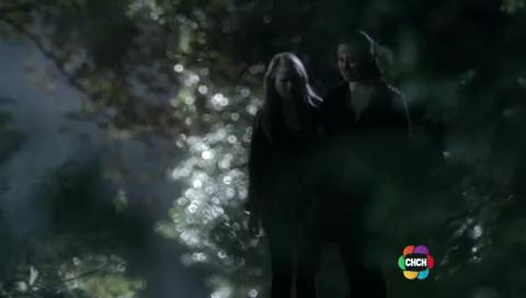 VampireDiariesWorld-dot-org_TheSecretCircle-S01E08-1755.jpg