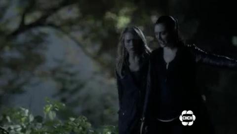 VampireDiariesWorld-dot-org_TheSecretCircle-S01E08-1758.jpg