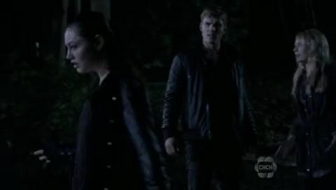 VampireDiariesWorld-dot-org_TheSecretCircle-S01E08-1890.jpg