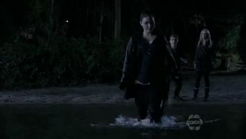 VampireDiariesWorld-dot-org_TheSecretCircle-S01E08-1892.jpg