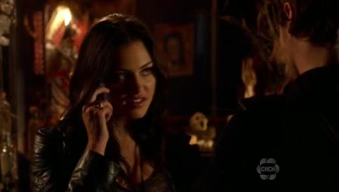 VampireDiariesWorld-dot-org_TheSecretCircle-S01E11-1041.jpg