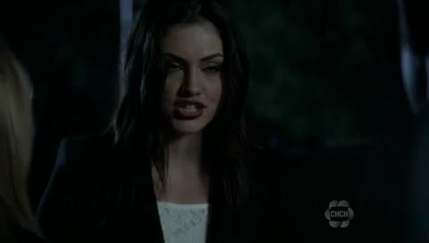 VampireDiariesWorld-dot-org_TheSecretCircle-S01E11-2065.jpg