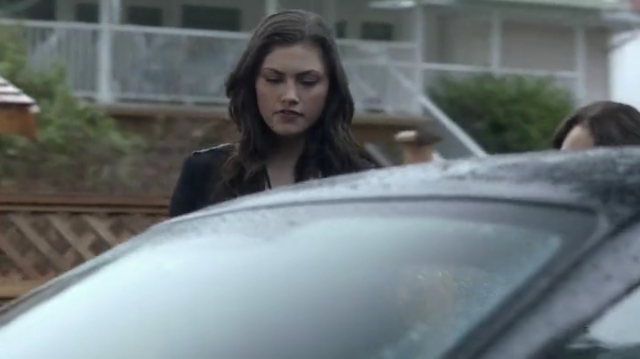 VampireDiariesWorld-dot-org_TheSecretCircle-S01E17-0374.jpg