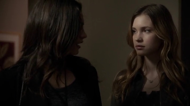 VampireDiariesWorld-dot-org_TheSecretCircle-S01E17-0787.jpg