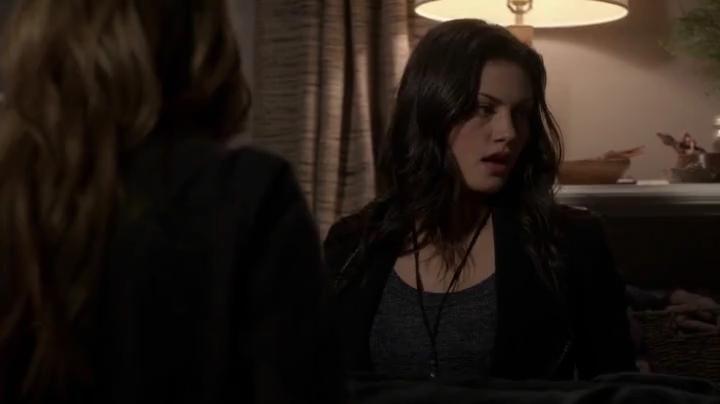 VampireDiariesWorld-dot-org_TheSecretCircle-S01E17-0817.jpg