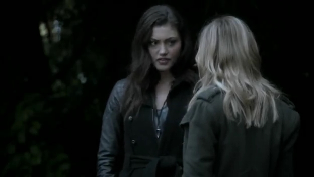 VampireDiariesWorld-dot-org_TheSecretCircle-S01E19-0945.jpg